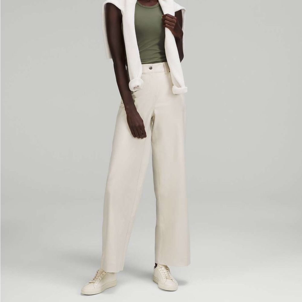 NWT Lululemon City Sleek Wide Leg High-Waisted Pants